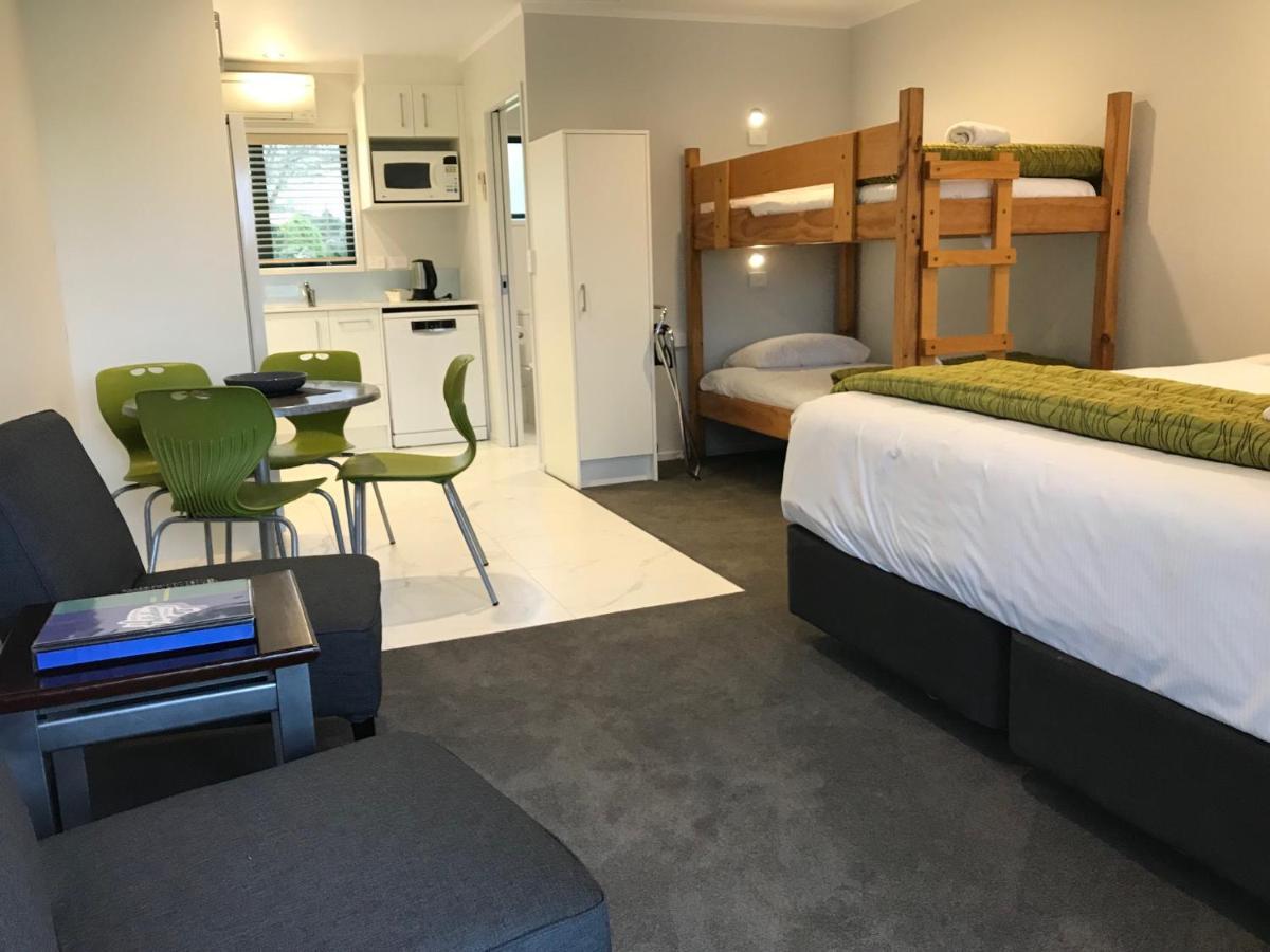 Lake Taupo Holiday Resort מראה חיצוני תמונה